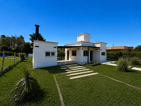 Casa en venta - Barrio Sakura - Exaltacion De La Cruz