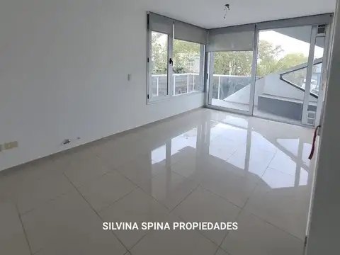 Jujuy 2406 5to piso con vista a la esquina