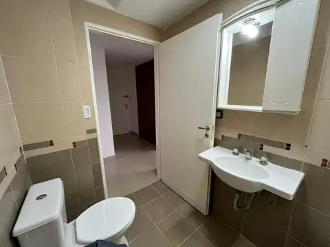 Amplio dos ambientes con balcón en Villa Santa Rita