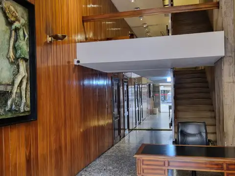 Excelente Monoamb. 33 mts, Inter. Luminoso, P 5°, Reciclado a  Nuevo. Apto Prof, Impecable!