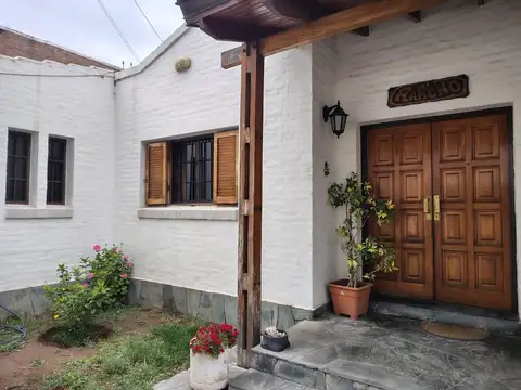 PADRE VAZQUEZ  al 1300