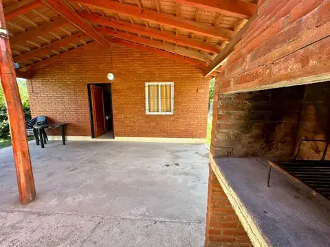 Casa en Alquiler con 1 cochera
