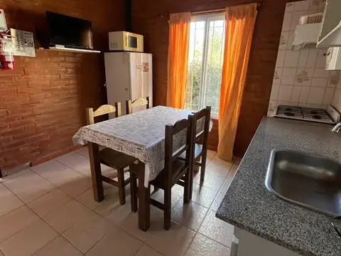 CASA EN ALQUILER POR DOS AÑOS MINA CLAVERO