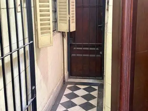 Virrey Liniers 1100 , Piso 1