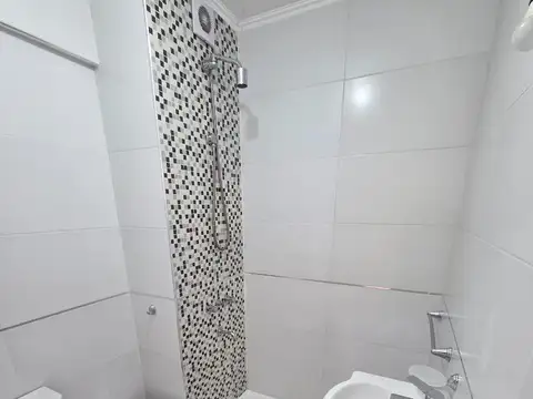 Departamento en Alquiler en Lomas De Zamora, $ 550.000