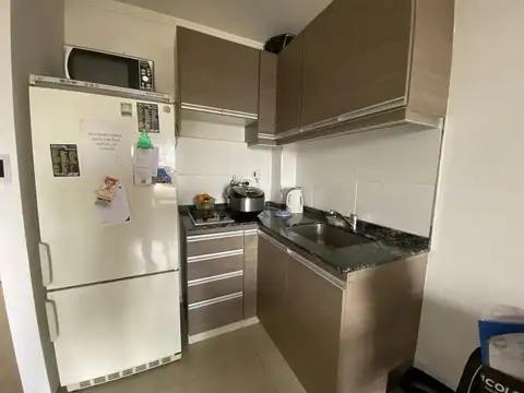 Miranda 4700, Piso 5