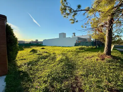 VENTA - Terreno en Funes