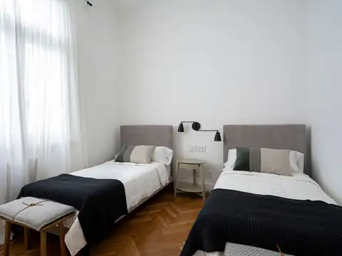 Departamento 4 ambientes con 2 baños