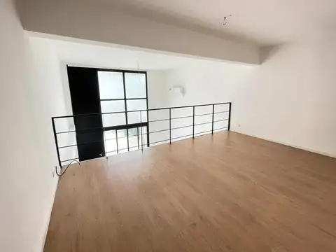 Departamento en Venta en Villa Adelina, USD 207.000