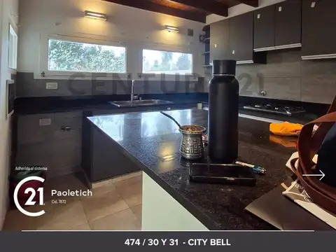 Casa 3 ambientes con 2 baños