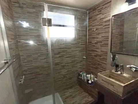 Casa en venta muy buena zona Boulogne.