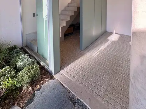 Casa en Venta en Luis Agote, USD 298.000