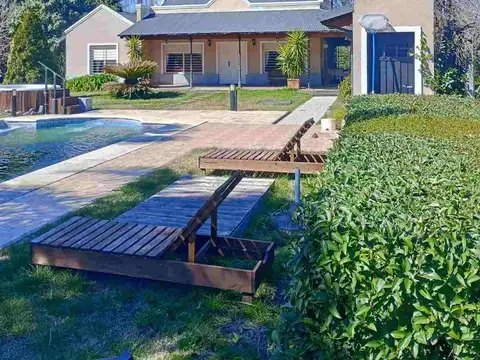 Venta Casa Quinta c/pileta 3Mil MTS2 - EL PATO