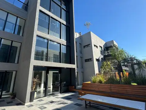 Departamento cuatro ambientes venta - Ituzaingó