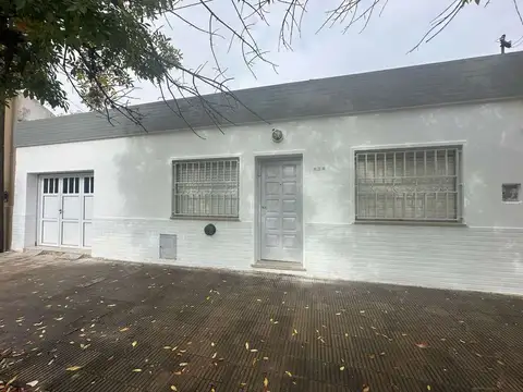 Casa de 3 D.. - Villa María - José Ingenieros al 800-  Zona PARQUE PARQUE PEREYRA Y DOMINGUEZ - Financiacion