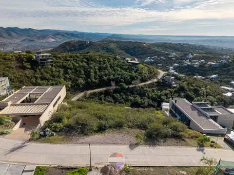 Terreno en Venta en Countries y Barrios Cerrados en Cordoba Capital, USD 124.999