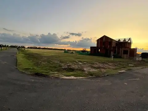 TERRENO EN LOS PASOS DEL JOCKEY 3 OPORTUNIDAD
