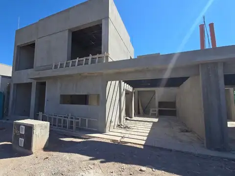 Depto Tipo Casa en Venta de 4 ambientes