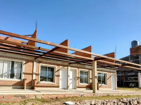 Complejo de 6 Dptos Nono San Lorenzo 1327 mts terr