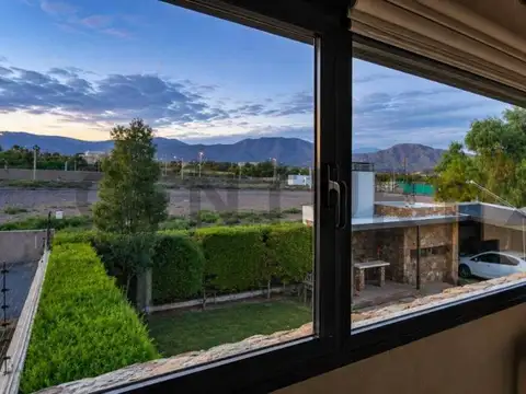 Casa en Venta en El Challao, USD 195.000
