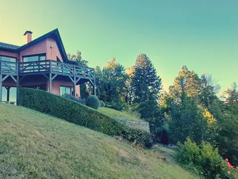 VENTA EXCLUSIVA PROPIEDAD SOBRE LAGO NAHUEL HUAPI