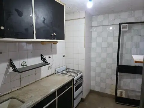 Departamento en Venta en Chacarita, USD 80.000