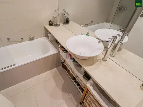 Departamento  3 amb + dep + Cochera Fija + Baulera