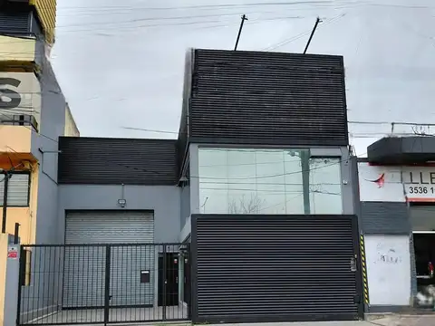 Galpon en Alquiler 10  mts Frente