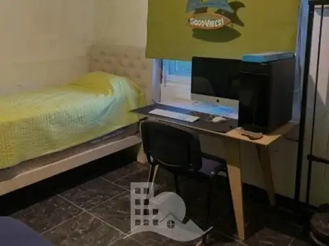 Casa a la venta en Gutierrez 3 ambientes