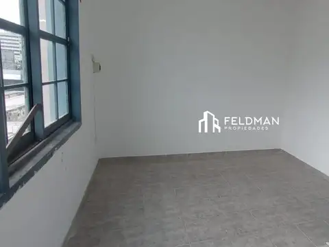 Oficina en Alquiler en Morón, $ 350.000