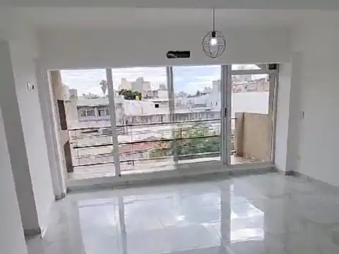 Monseñor José Francisco Marcón 3400, Piso 2