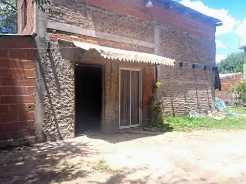 Casa en Venta en La Reja, USD 28.000