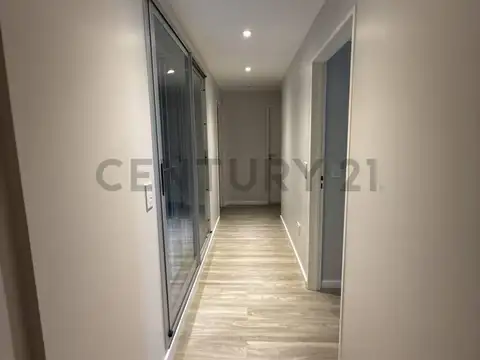 Departamento en Venta en Flores, USD 344.900