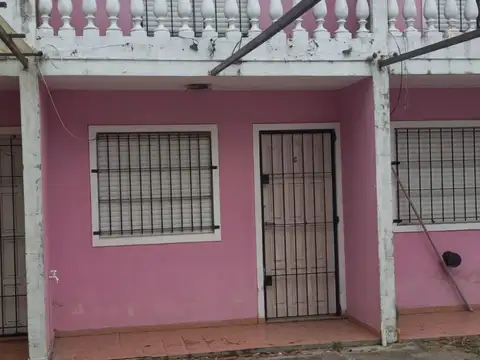 Triplex cuatro ambiente para 6 personas - Mar Del Tuyu (202012)