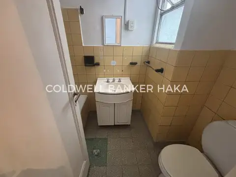 Depto Tipo Casa en Venta 60 años