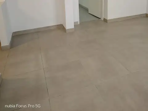 ALQUILO PH tipo casa 2 AMB PB  MUY BUENO 