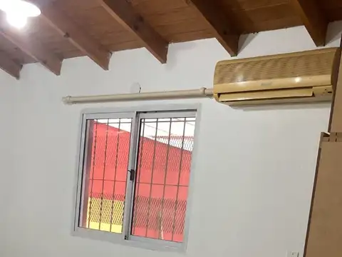 Casa en Alquiler en Montecarlo, $ 600.000