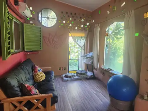 CASA DE 2 DORMITORIOS EN VILLA CALIFORNIA A 200 M DE RUTA 1