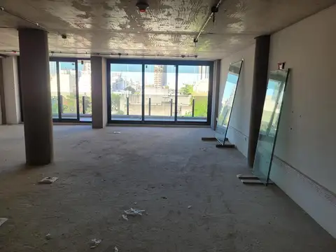 Master Office divisible super luminoso, en edificio a estrenar en Núñez con amenities