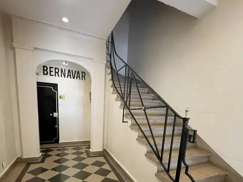 Local en Alquiler en Recoleta, USD 700