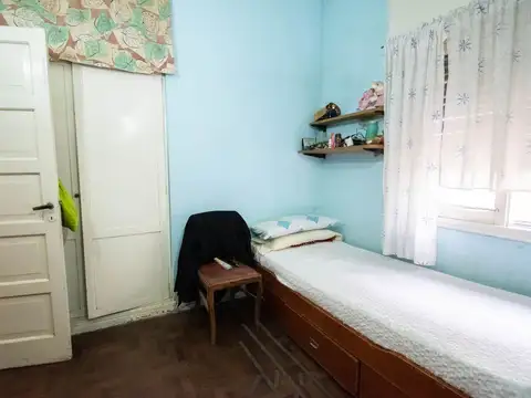 CASAS EN VENTA CITY BELL 2 DORMITORIOS.