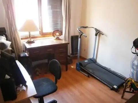 Depto Tipo Casa en Venta 50 años