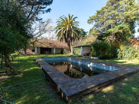 Casa 4 ambientes con 1 baño