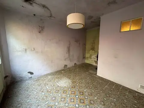 VENTA DE LOCAL EN PH MAS VIVIENDA BERNAL CENTRO