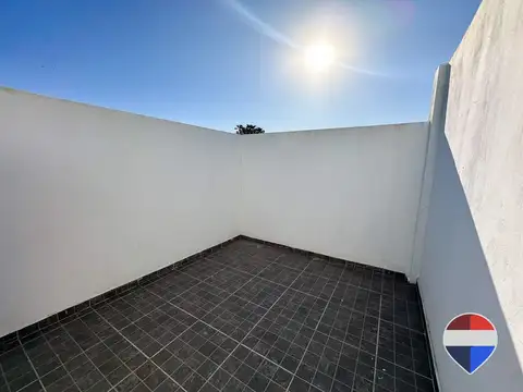 CASA 4 AMBIENTES EN VENTAEN EZEIZA APTO CREDITO