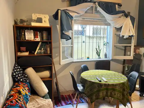 Depto Tipo Casa en Venta en Saavedra, USD 83.000