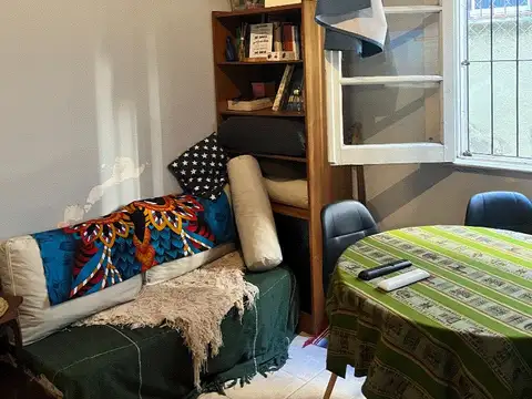 PH DE 3/AM, 50 M2, SIN EXPENSAS, BUEN ESTADO, TOMO DEPTO EN PARTE DE PAGO