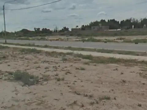 Terreno en Venta 20  mts Fondo