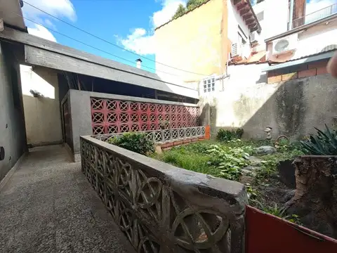 Depto Tipo Casa en Venta 51 años