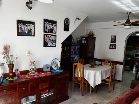 Depto Tipo Casa en Venta de 3 dormitorios